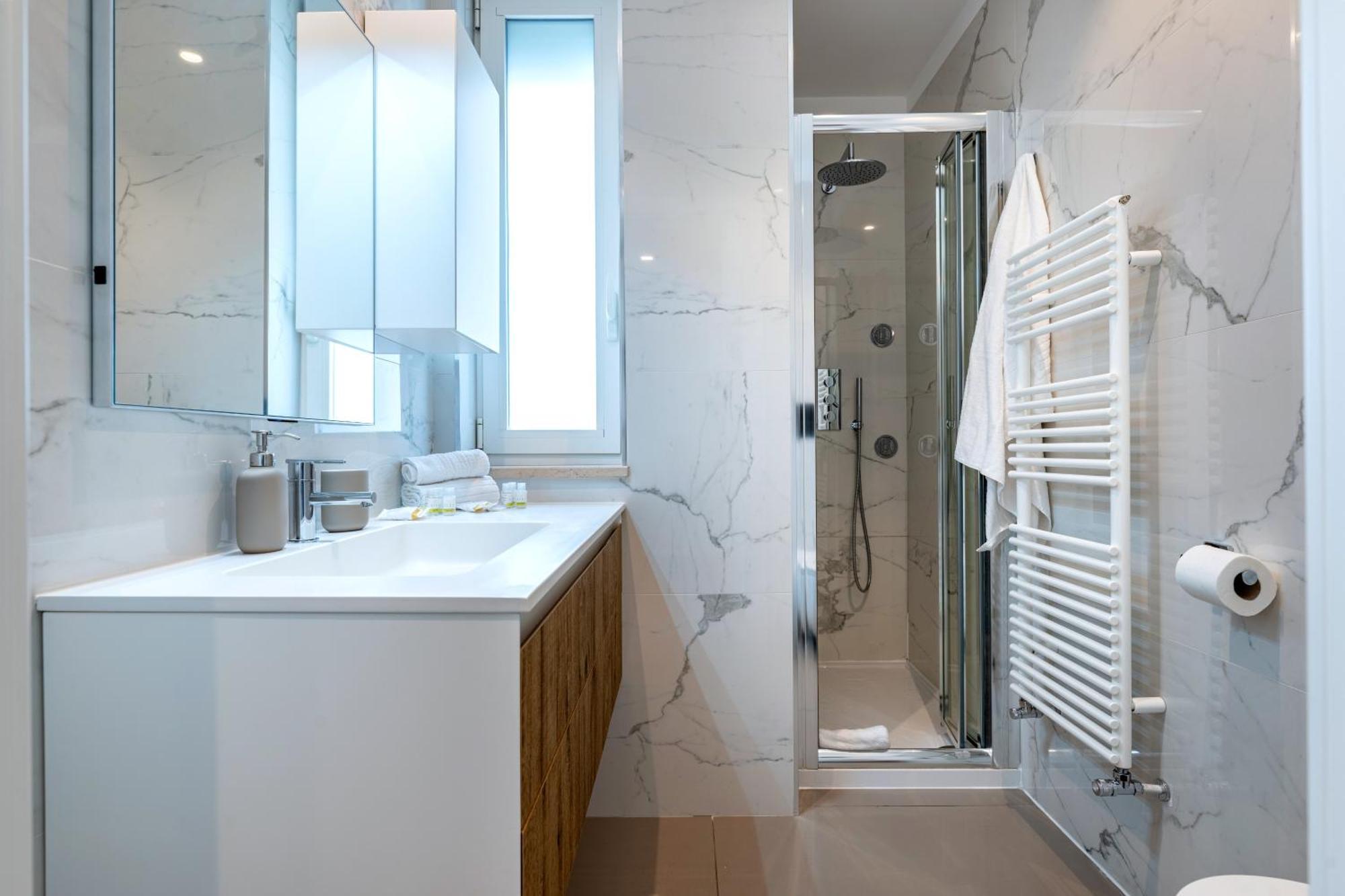 פולינאנו א מארה Exclusive Deluxe Apt Up To 6 People & Heated Tub מראה חיצוני תמונה